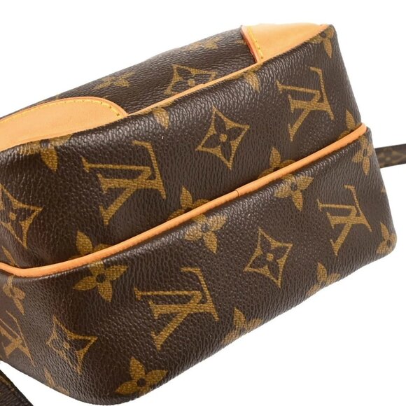 Louis Vuitton Monogram Amazon Crossbody Bag - Picture 5 of 10